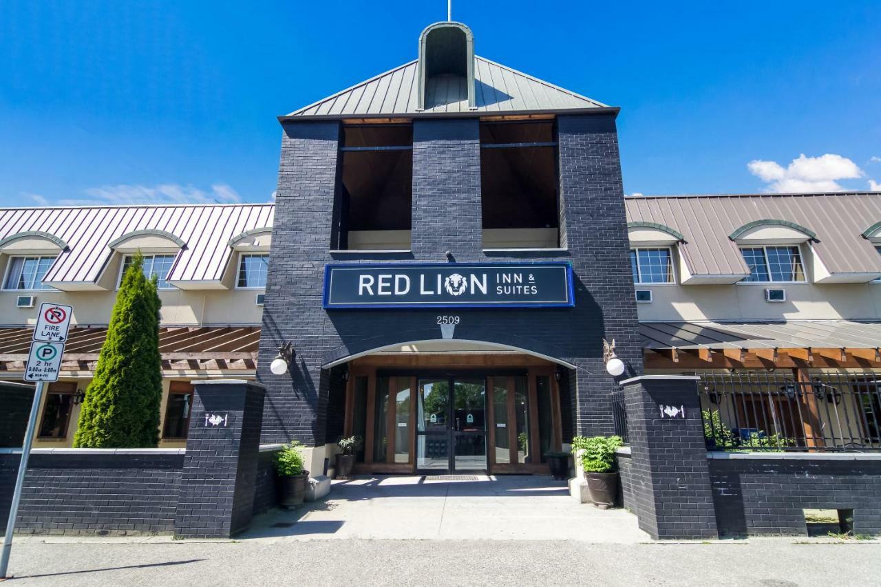 Red Lion Inn & Suites Abbotsford Exteriér fotografie
